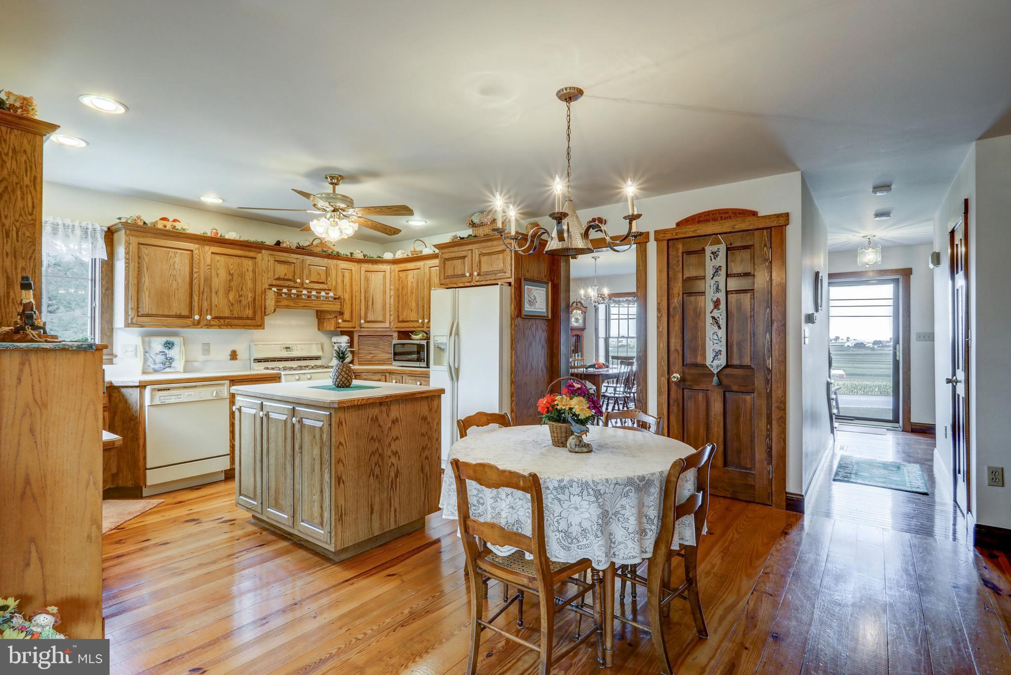 532 Georgetown Road Ronks, PA 17572 - Photo 13 of 67