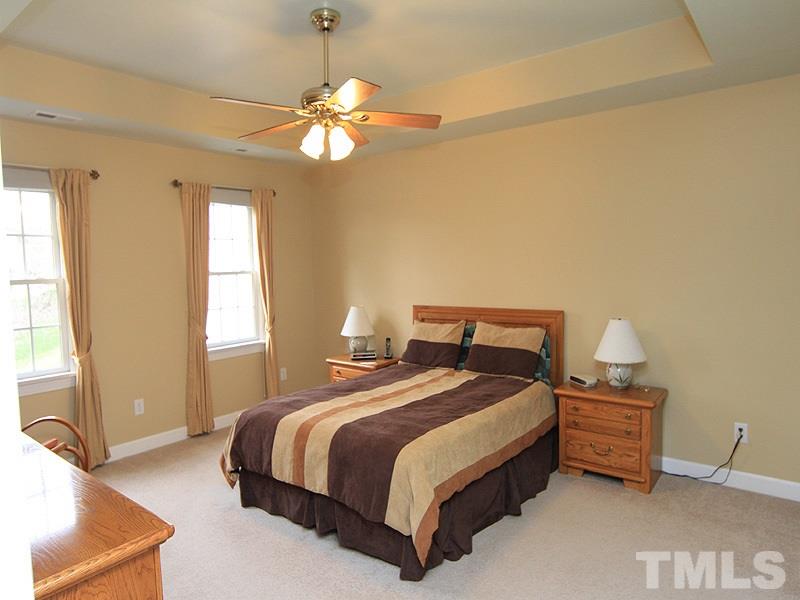 8209 Eden Close Court Raleigh, NC 27613 - Photo 9 of 20