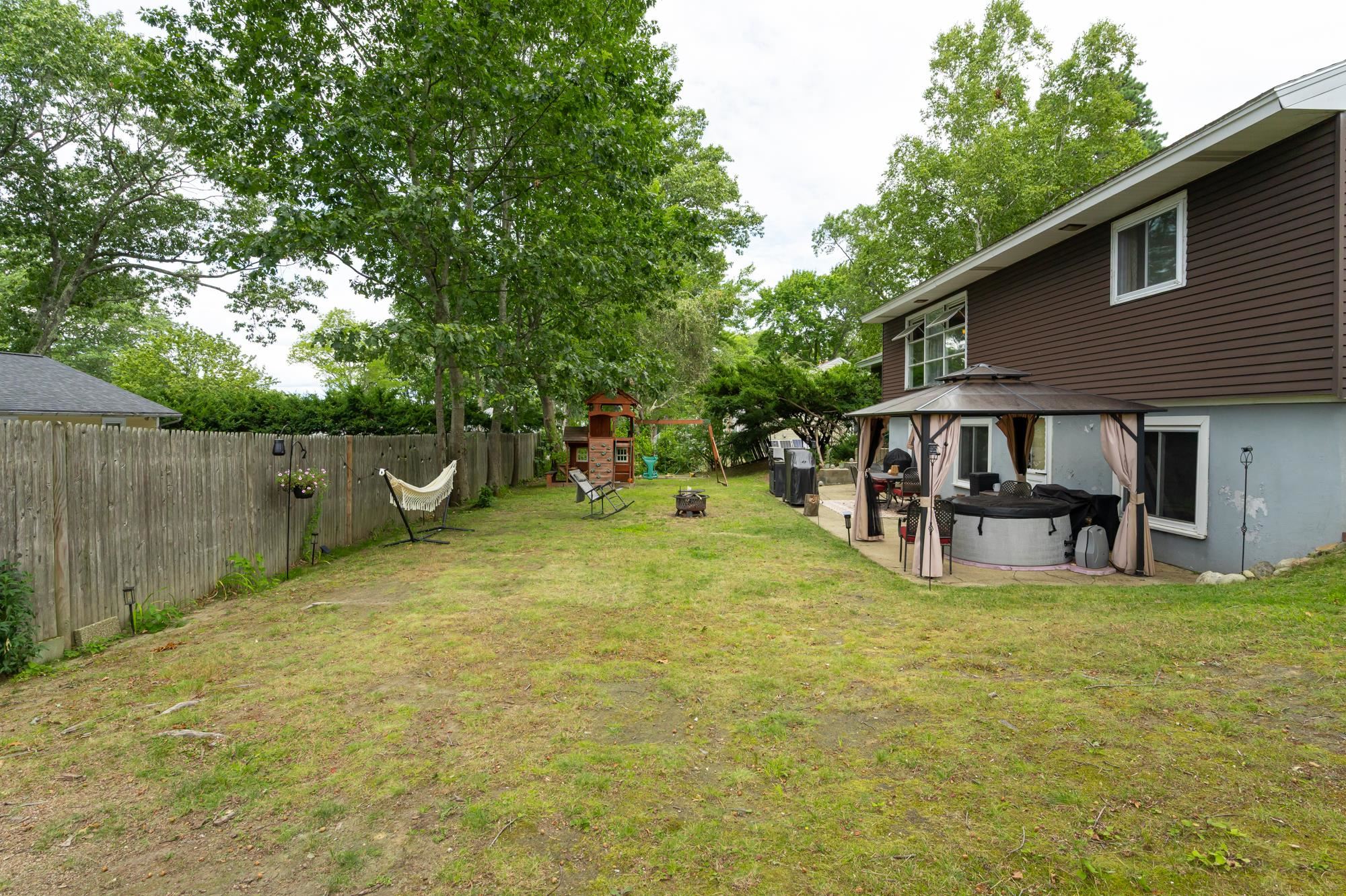 180 Hillhaven Road Manchester, NH 03104 - Photo 7 of 41
