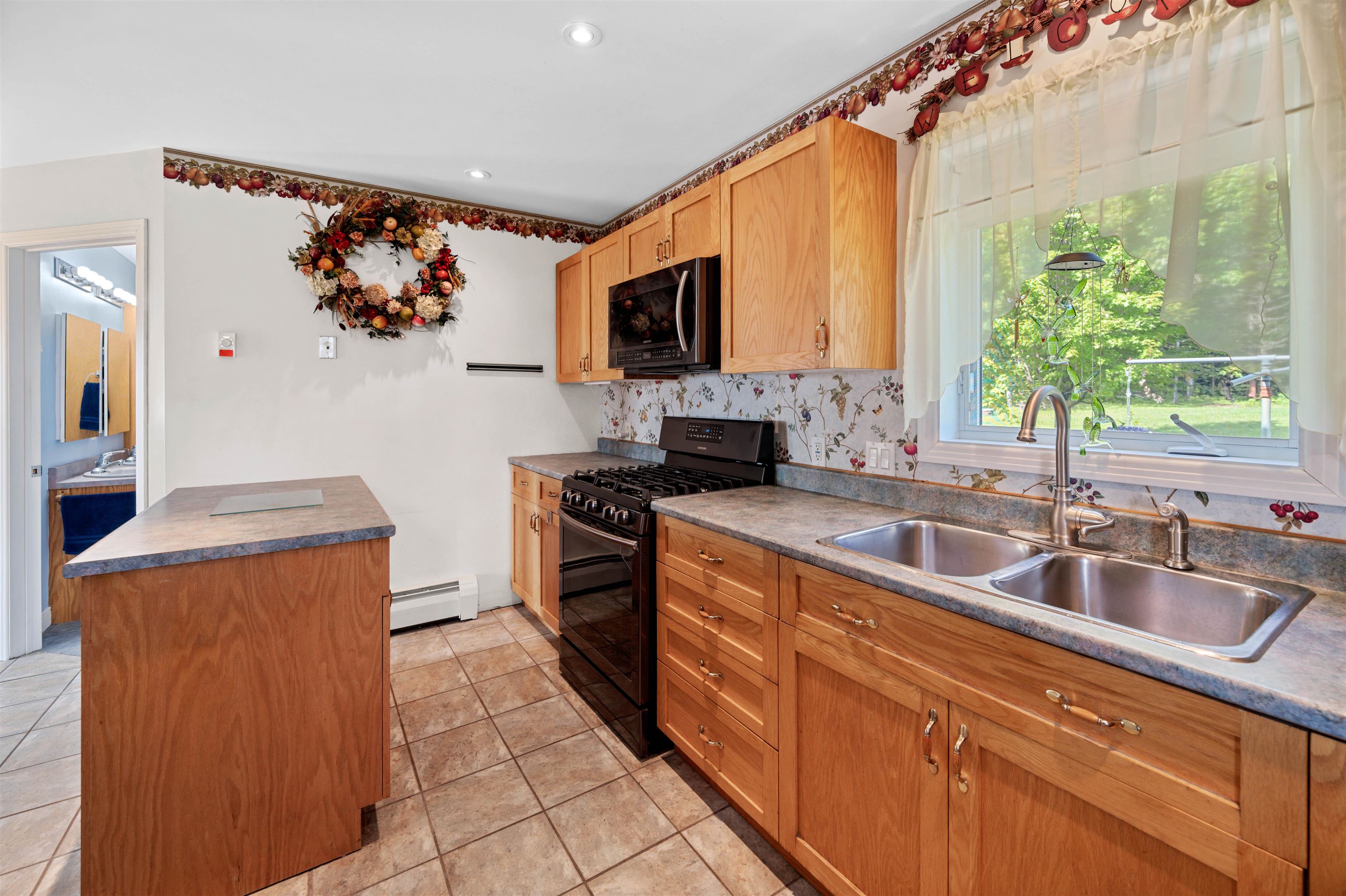 2501 Oneida Road Danville, VT 05828 - Photo 23 of 29