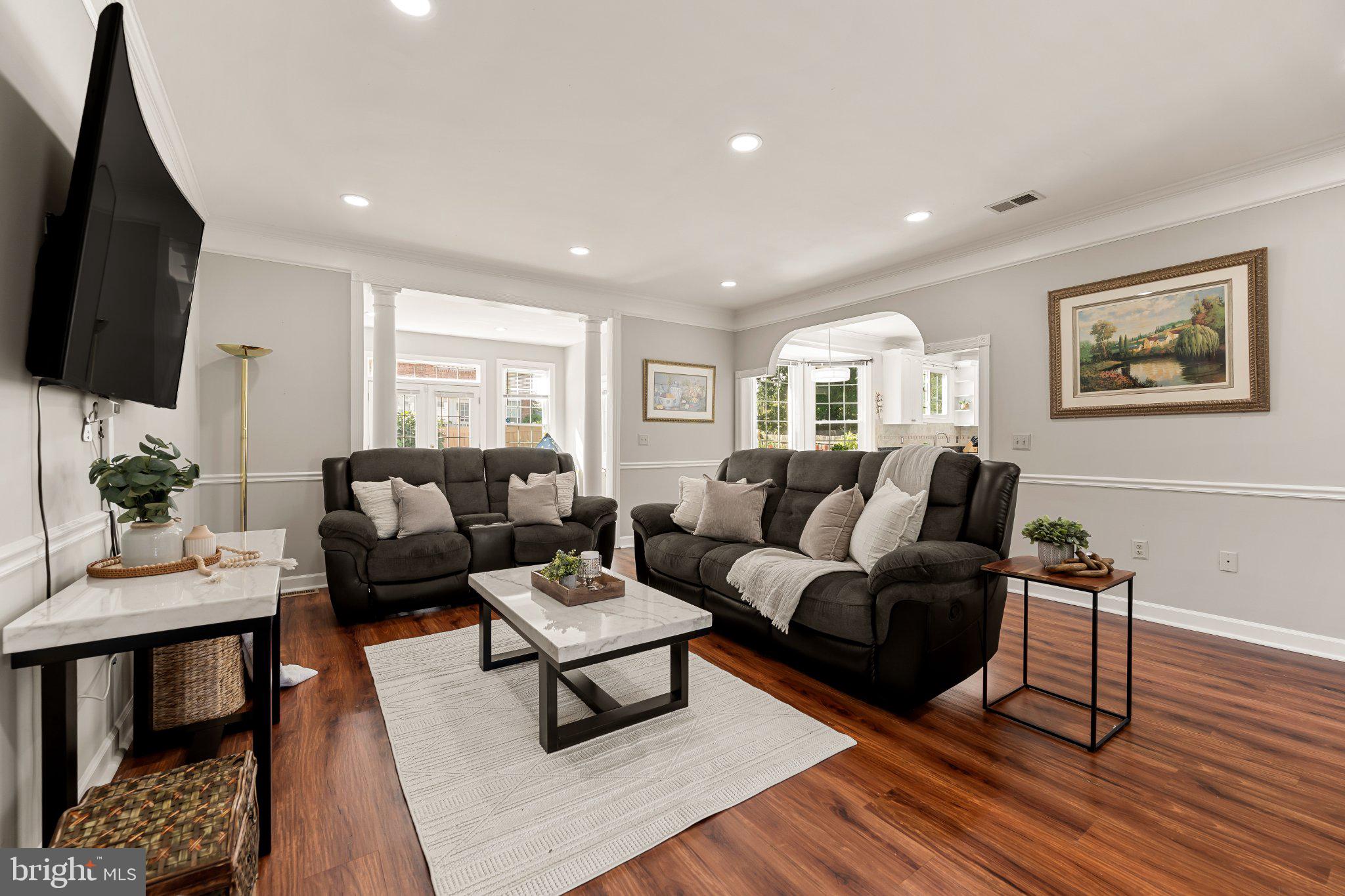 6612 Quander Road Alexandria, VA 22307 - Photo 13 of 46 Inviting Family Room