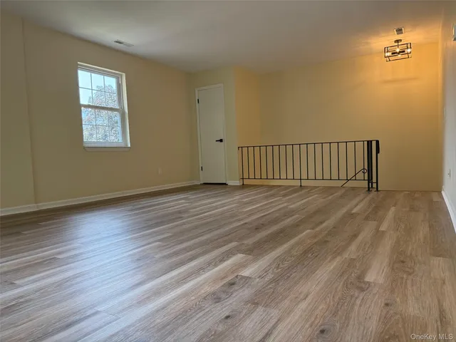 $279,900 | 276 Temple Hill Road, Unit 2606, New Windsor, NY 12553