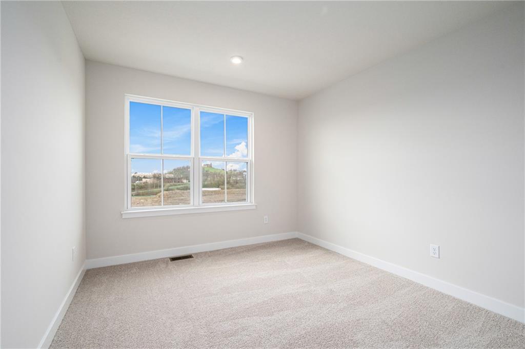 108 Scenic Ridge Drive Venetia, PA 15367 - Photo 26 of 32 an empty room with a window