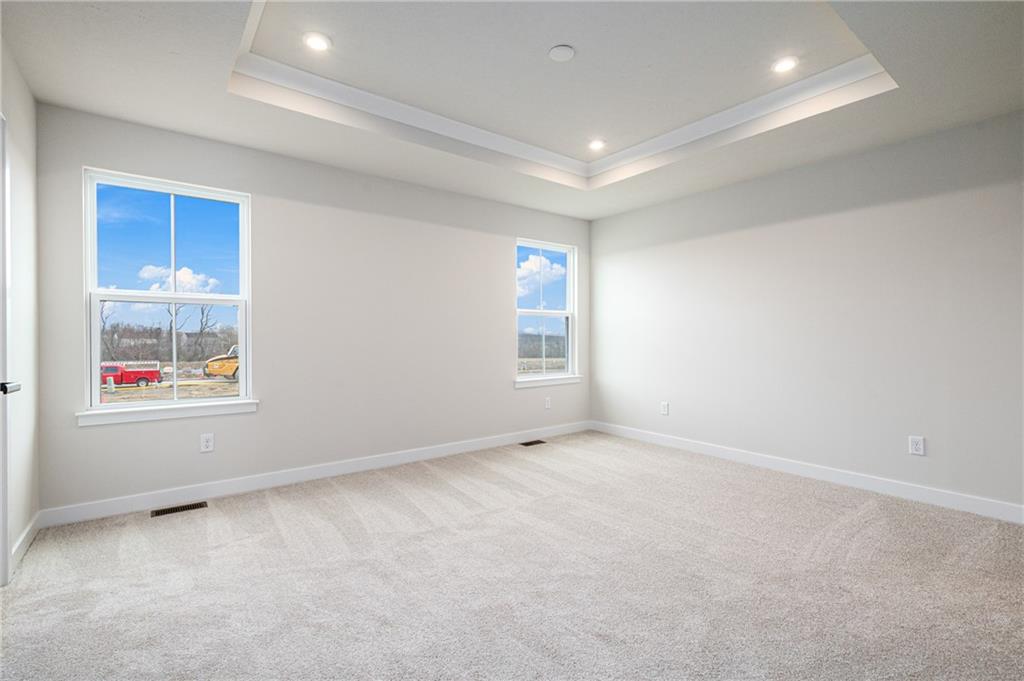108 Scenic Ridge Drive Venetia, PA 15367 - Photo 27 of 32 an empty room with windows