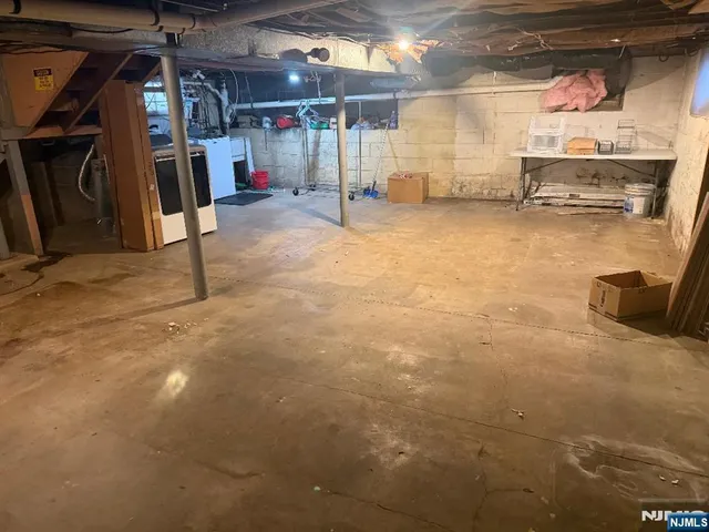 a house view with a backyard space