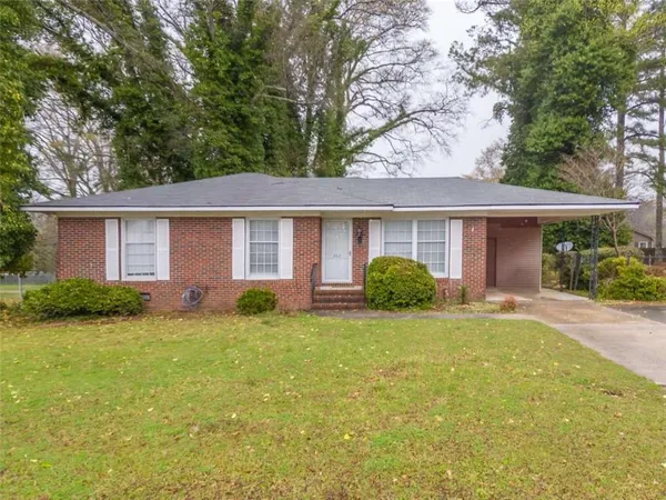 $249,900 | 263 East Girard Avenue, Cedartown, GA 30125