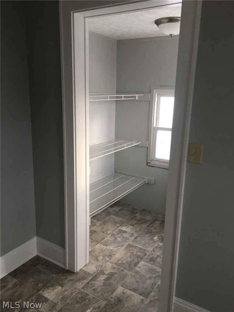 246 Center Road Bedford, OH 44146 - Photo 12 of 19 Gallery Image 12