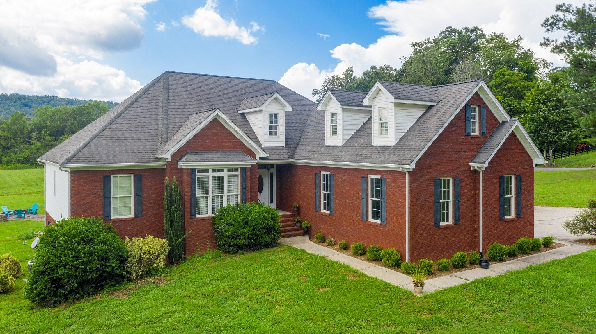 215 White Oak Valley Road Cleveland, TN 37312 - Photo 3 of 31 Welcome home