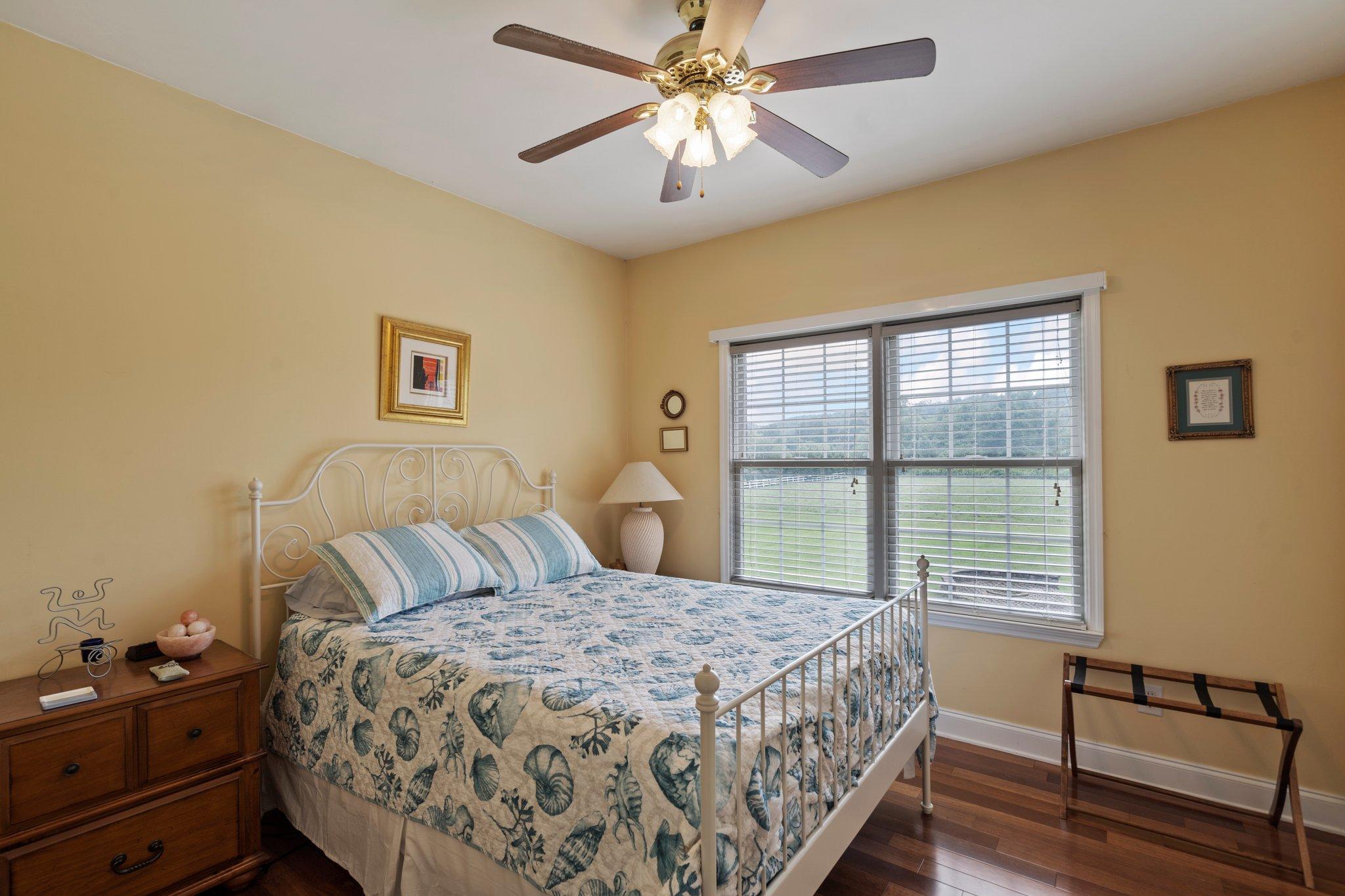 215 White Oak Valley Road Cleveland, TN 37312 - Photo 27 of 31 Additional bedroom