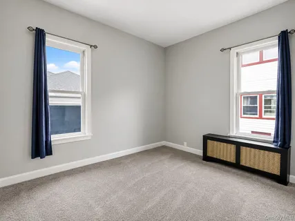 $1,150,000 | 240 North Fulton Avenue, Fleetwood, NY 10552