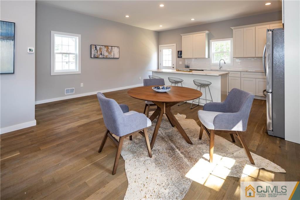 83 Old Road Sewaren, NJ 07077 - Photo 14 of 31