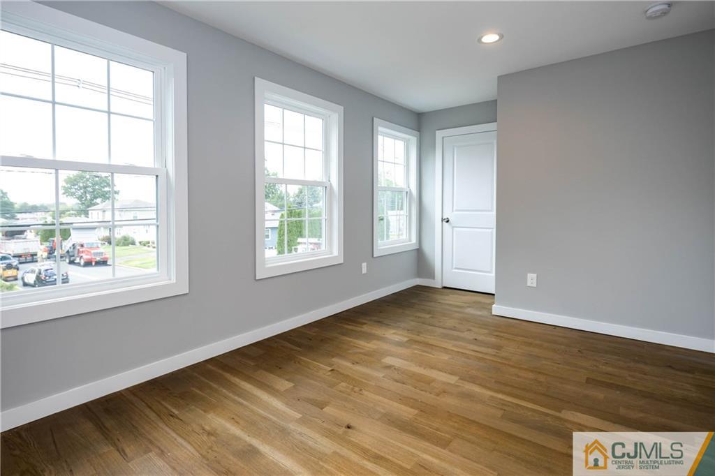 83 Old Road Sewaren, NJ 07077 - Photo 22 of 31