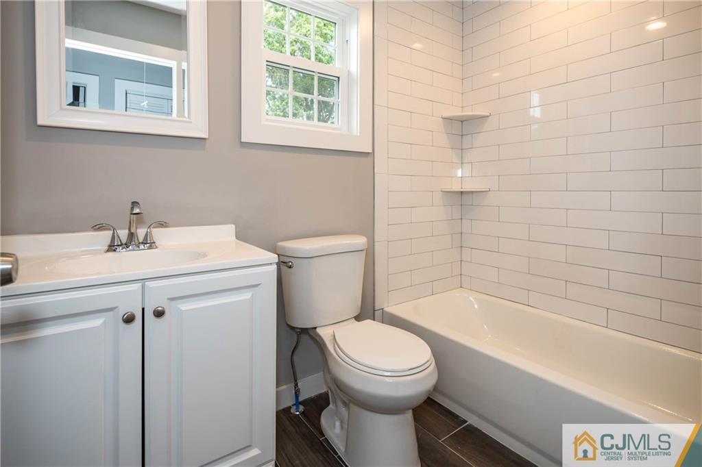 83 Old Road Sewaren, NJ 07077 - Photo 24 of 31