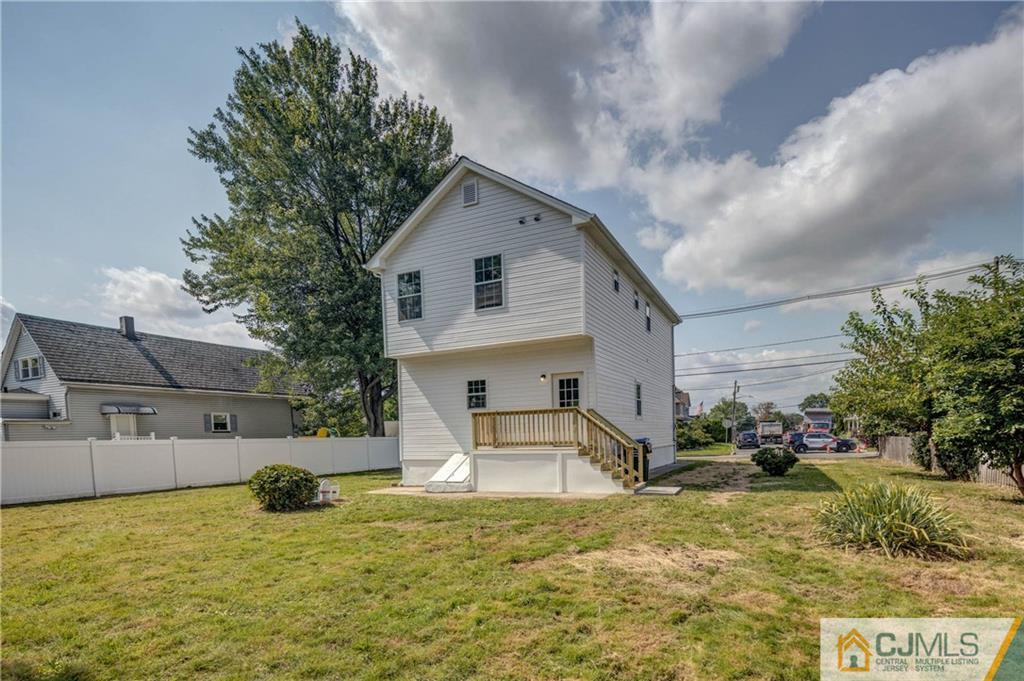 83 Old Road Sewaren, NJ 07077 - Photo 26 of 31