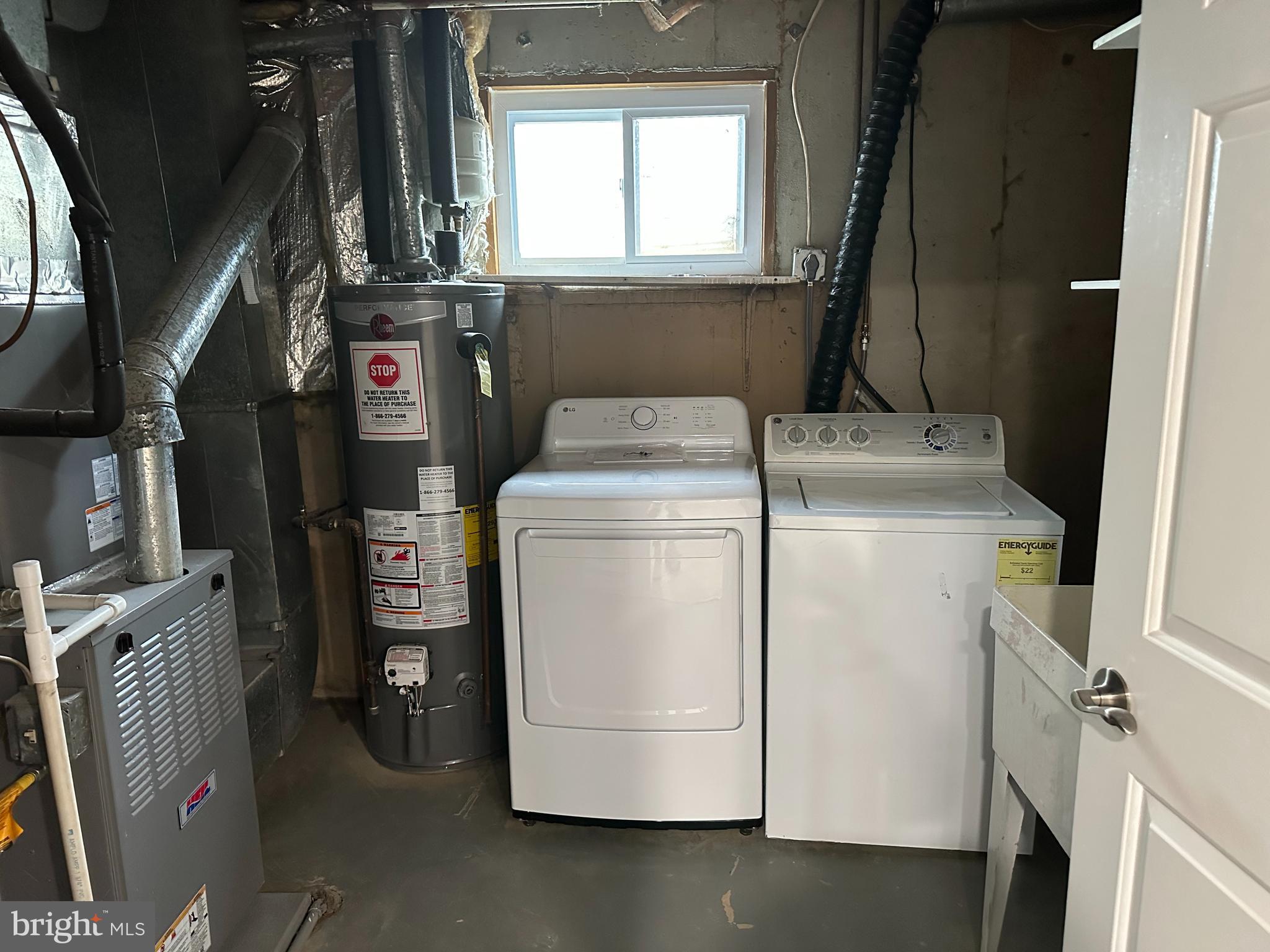 6728 Anders Terrace Springfield, VA 22151 - Photo 31 of 32