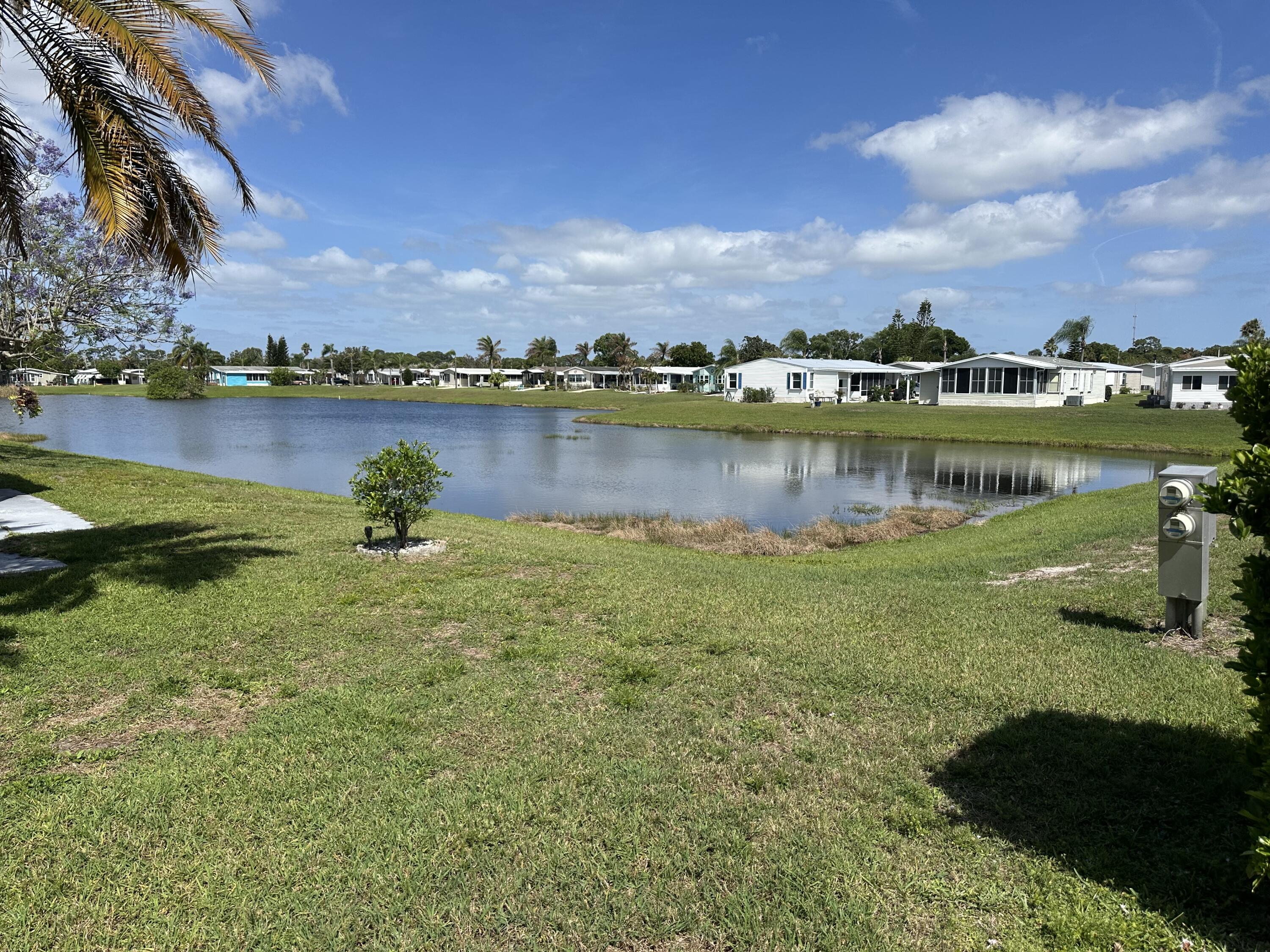 500 Thames Bluff Ridge, Unit 24 Fort Pierce, FL 34982 - Photo 12 of 16 IMG_8522