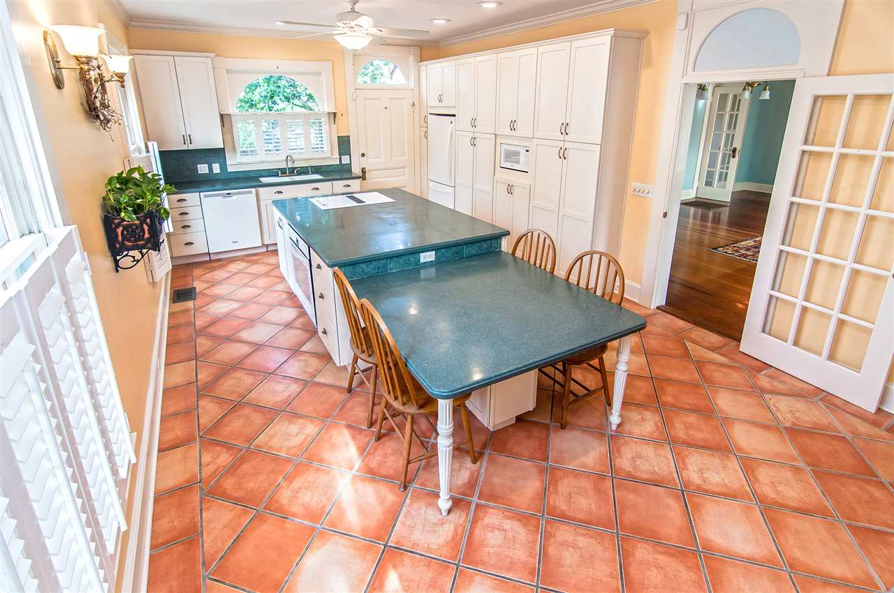 39 Valencia Street St. Augustine, FL 32084 - Photo 19 of 50 a view of a living room with furniture and a kitchen