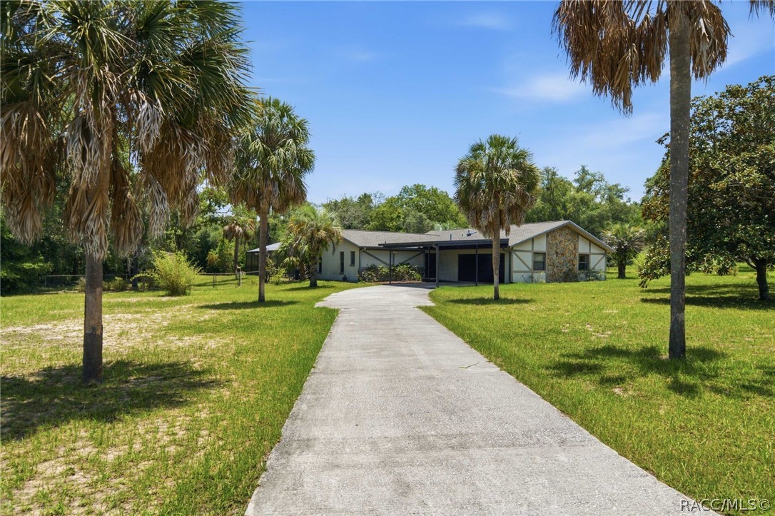 385 North Cornish Point Lecanto, FL 34461 - Photo 4 of 65