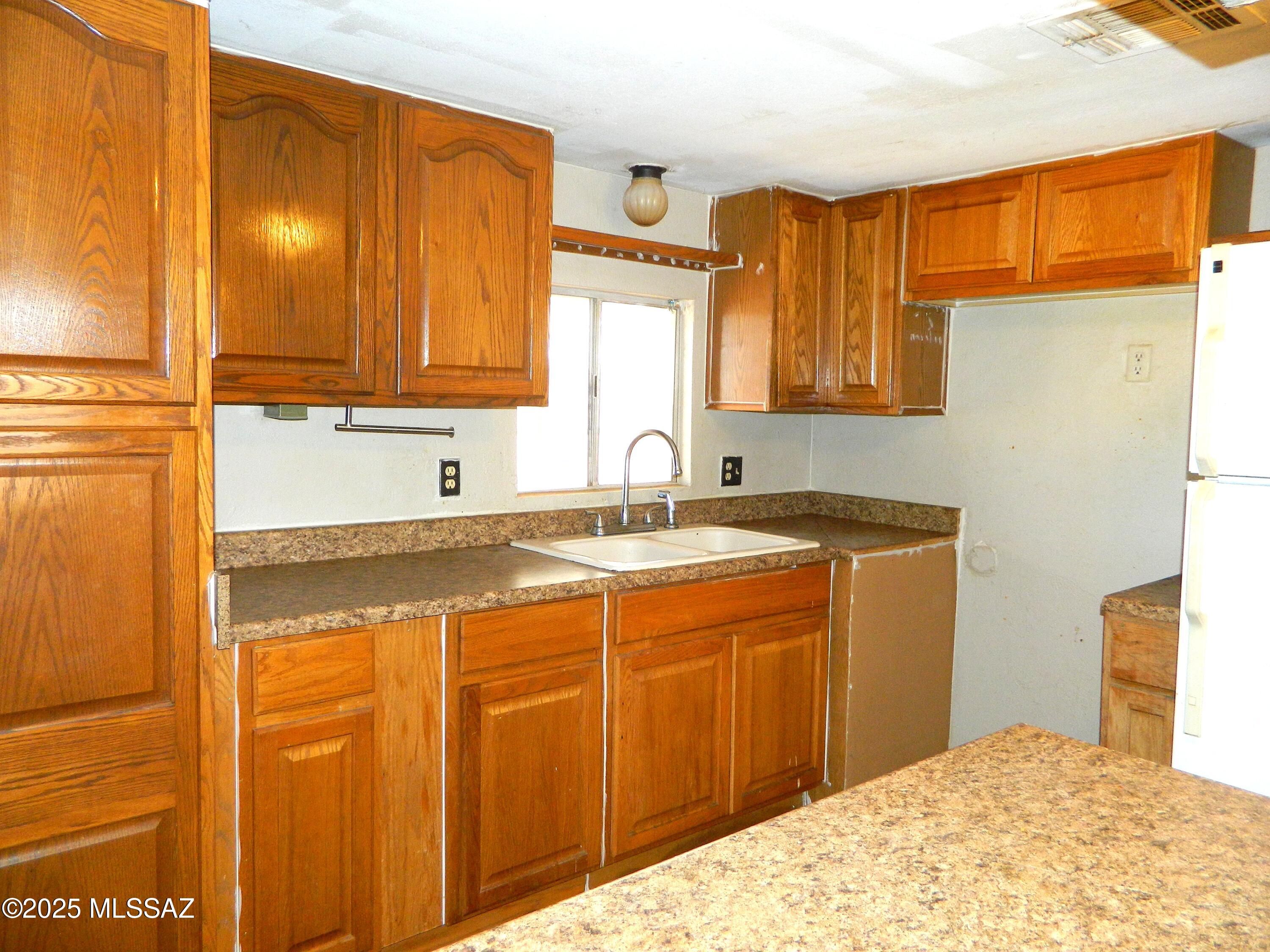 17602 West Babocomari Road Marana, AZ 85653 - Photo 7 of 34 Gallery Image 7
