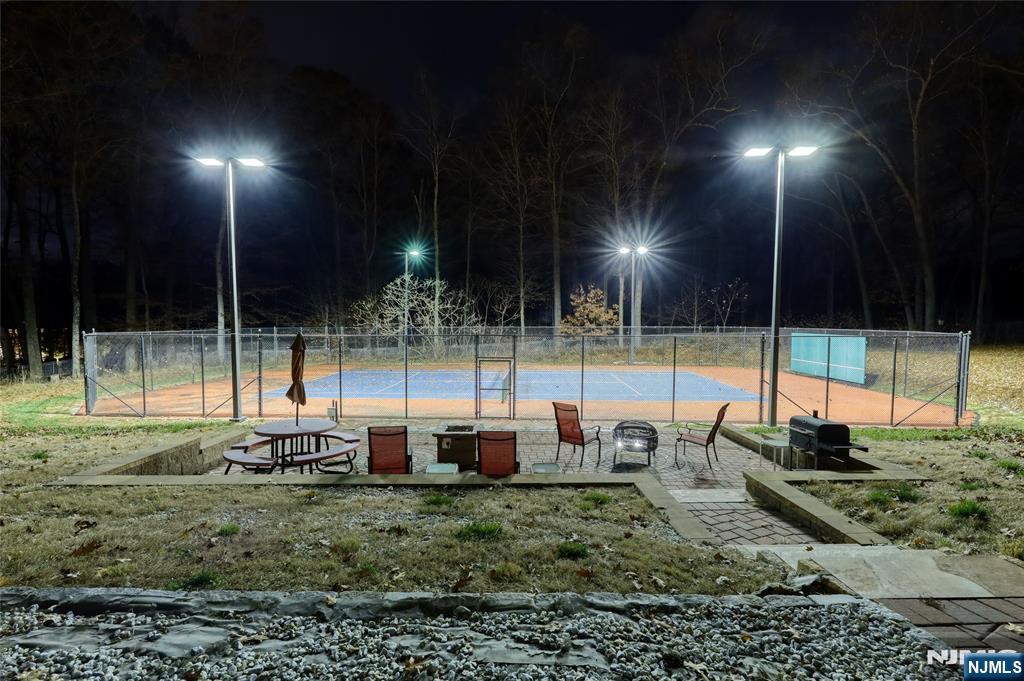 91 Chestnut Ridge Road Saddle River, NJ 07458 - Photo 7 of 41 a view of a entertaining space