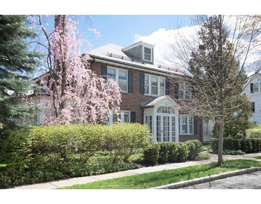 65 Larchwood Drive Cambridge, MA 02138 - Photo 2 of 23