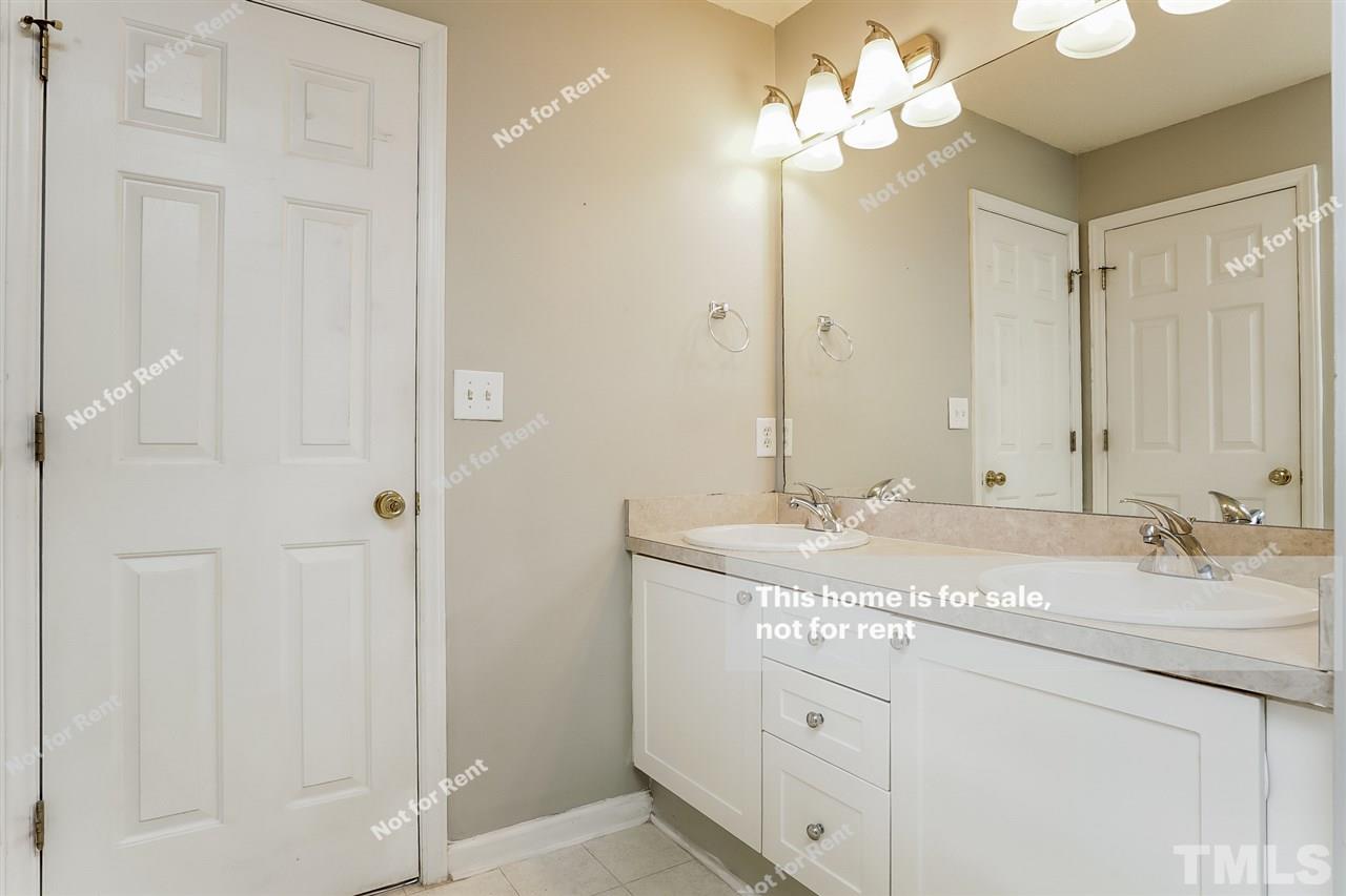 2527 Blackwolf Run Lane Raleigh, NC 27604 - Photo 6 of 27 Gallery Image 6