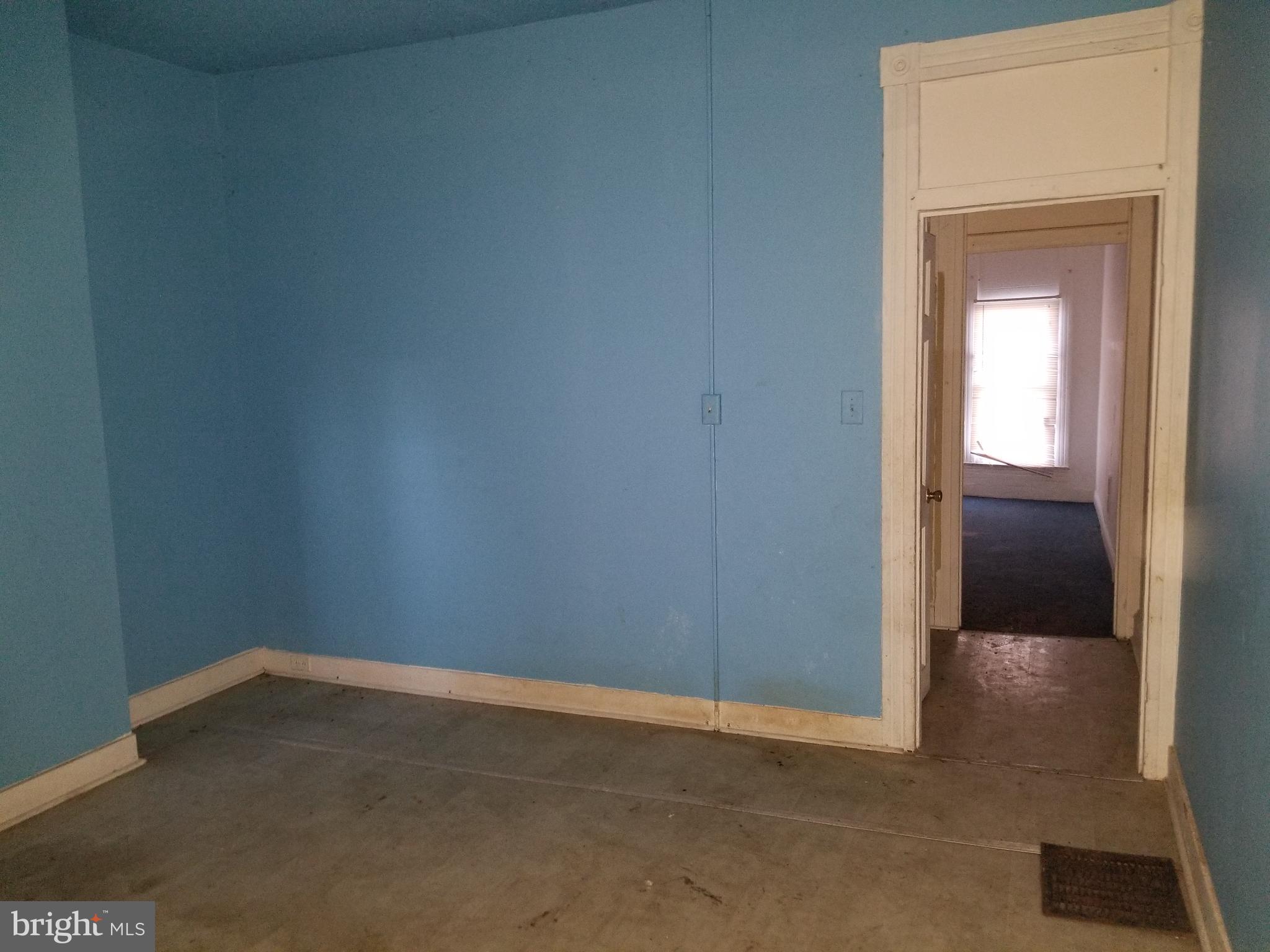 813 Appleton Street Baltimore, MD 21217 - Photo 8 of 18 Gallery Image 8
