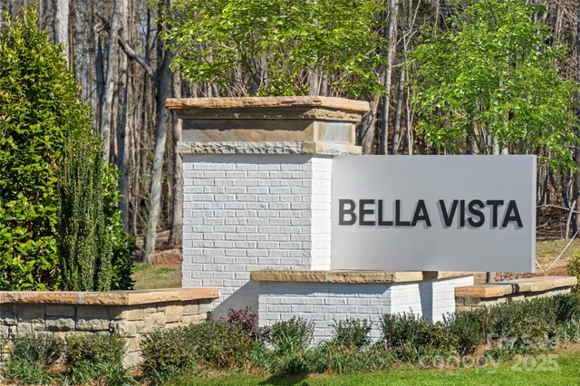 $469,990 | 420 Lancashire Court, Denver, NC 28037