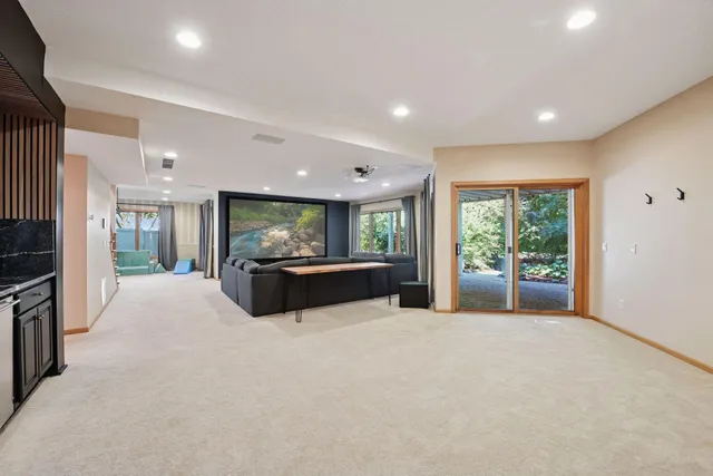 $849,900 | 14709 White Oak Drive, Burnsville, MN 55337