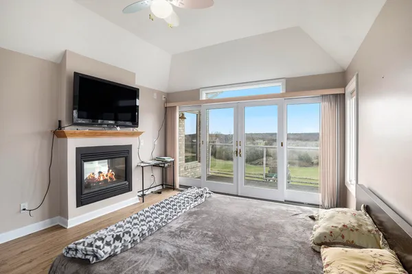 $585,000 | 17 Coronado Drive, Jackson, MI 49201