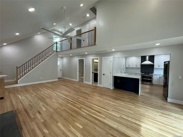 $1,425,000 | 102 Gardiner Avenue, East Hampton, NY 11937