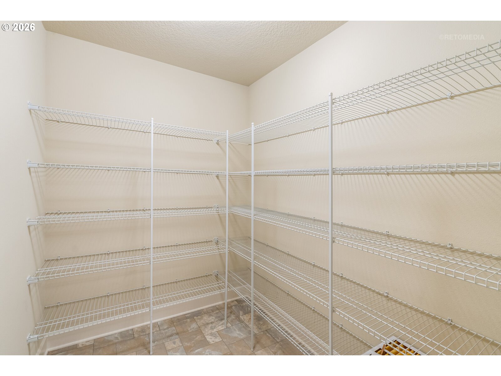 5389 Southeast Davis Road Hillsboro, OR 97123 - Photo 31 of 35 Laundry