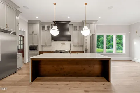 $2,195,000 | 9004 Meadow Pointe Court, Wake Forest, NC 27587