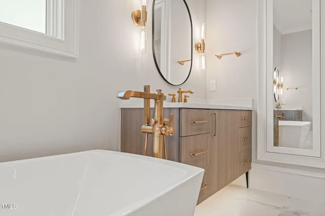 $2,195,000 | 9004 Meadow Pointe Court, Wake Forest, NC 27587