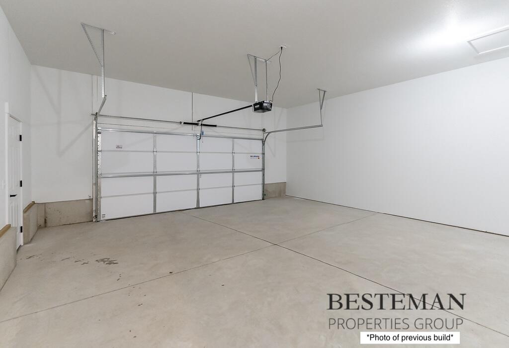 1519 East Addison Way Muskegon, MI 49445 - Photo 93 of 94 1516AddisonWay-57LoRes