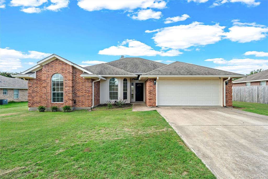 163 Topaz Circle Hewitt, TX 76643 - Photo 37 of 40