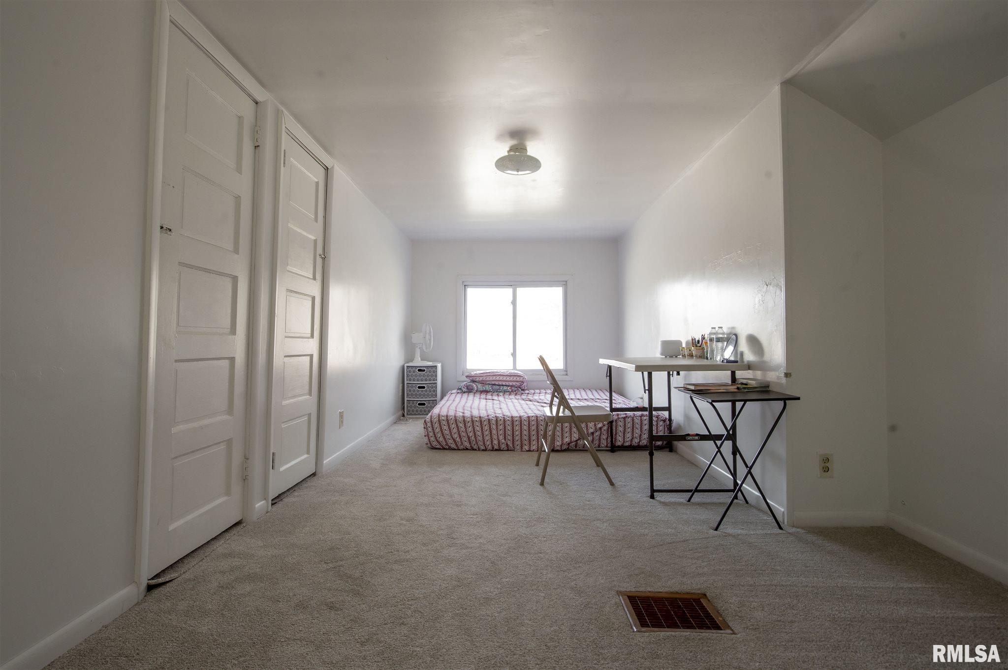 2625 Middle Road Davenport, IA 52803 - Photo 15 of 22 Gallery Image 15
