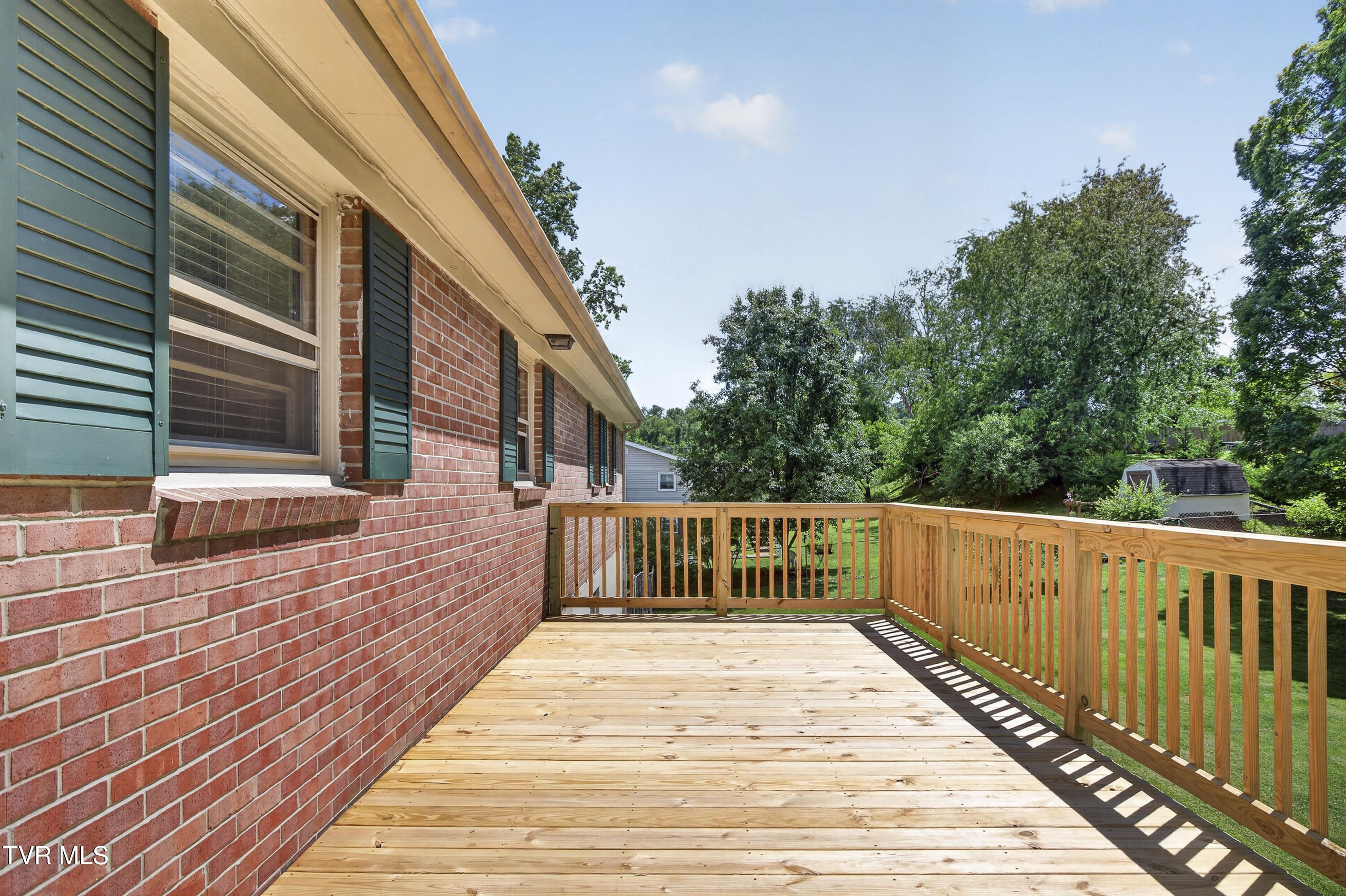 302 Seminole Road Bristol, VA 24201 - Photo 10 of 50 302-Seminole-Rd-24