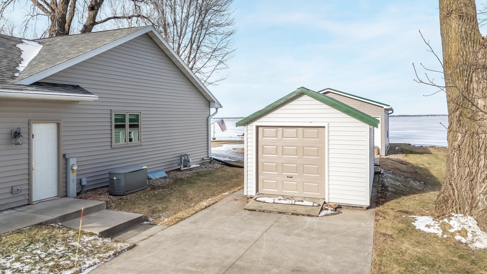 9302 Blanco Road Winneconne, WI 54986 - Photo 32 of 46