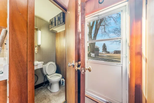 $879,900 | 9302 Blanco Road, Winneconne, WI 54986