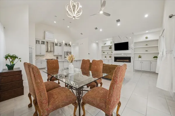 $499,000 | 532 Carrell Street, Tomball, TX 77375