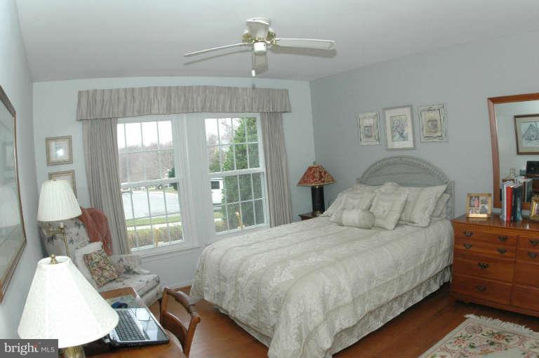 865 Rudder Way Annapolis, MD 21401 - Photo 12 of 28 Bedroom