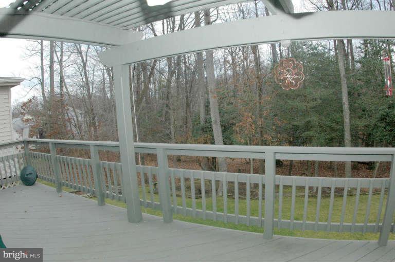 865 Rudder Way Annapolis, MD 21401 - Photo 22 of 28 Exterior (Rear)