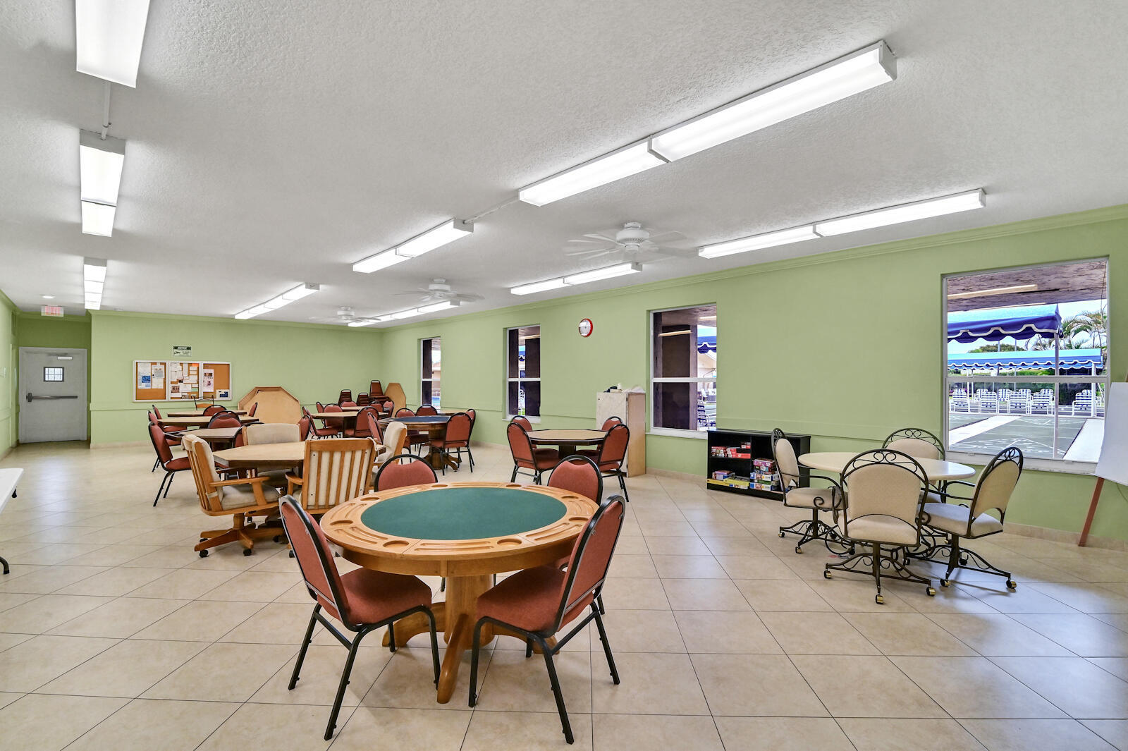 504 Davis Road, Unit 96 Palm Springs, FL 33461 - Photo 41 of 42 a view of a dining room with furniture
