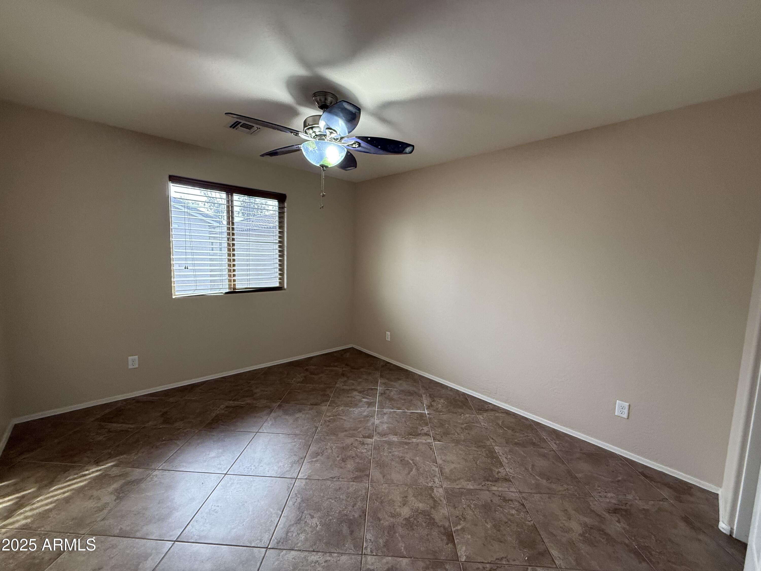 2646 North 73rd Drive Phoenix, AZ 85035 - Photo 18 of 24 IMG_1934