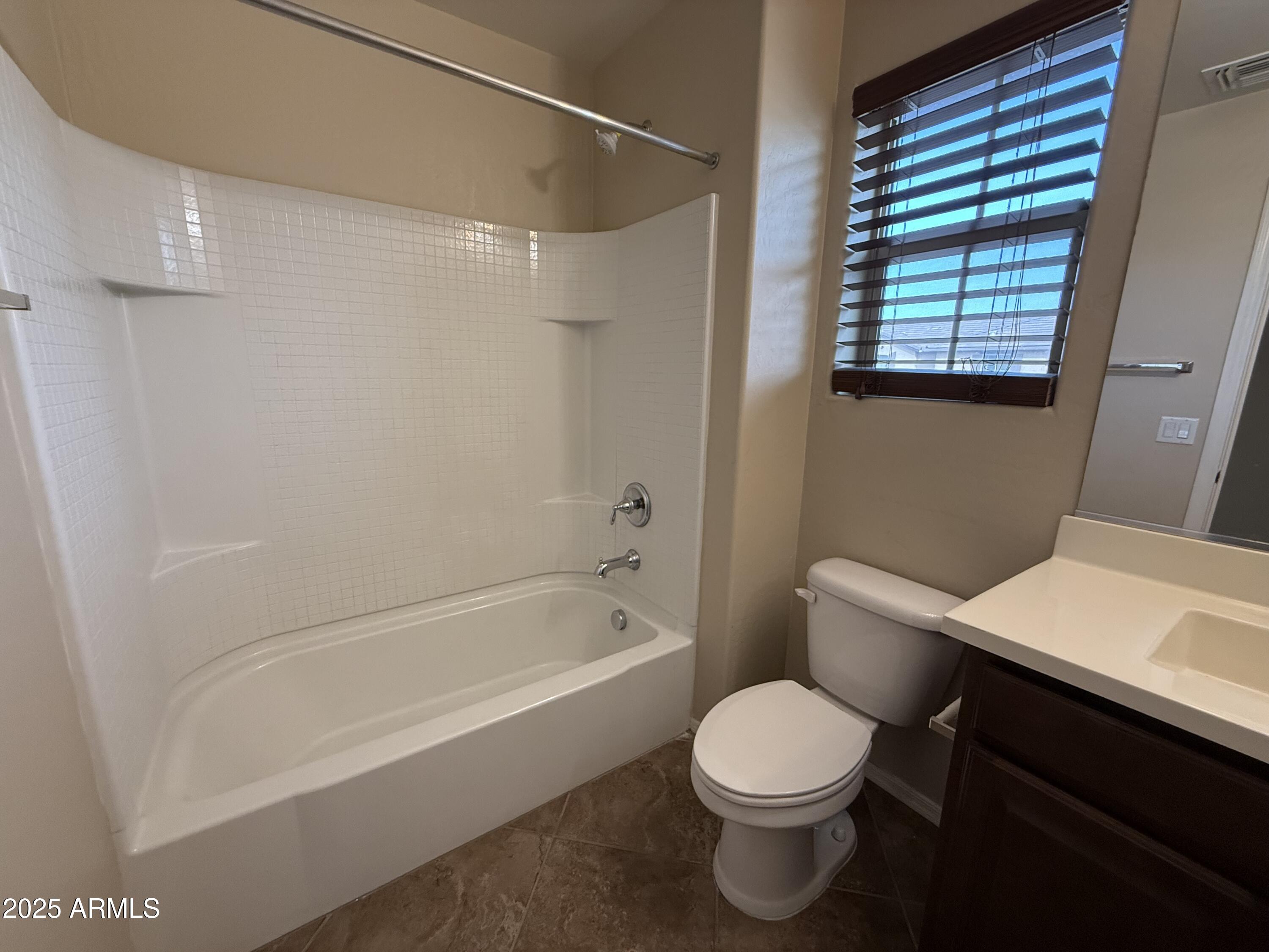 2646 North 73rd Drive Phoenix, AZ 85035 - Photo 22 of 24 IMG_1939