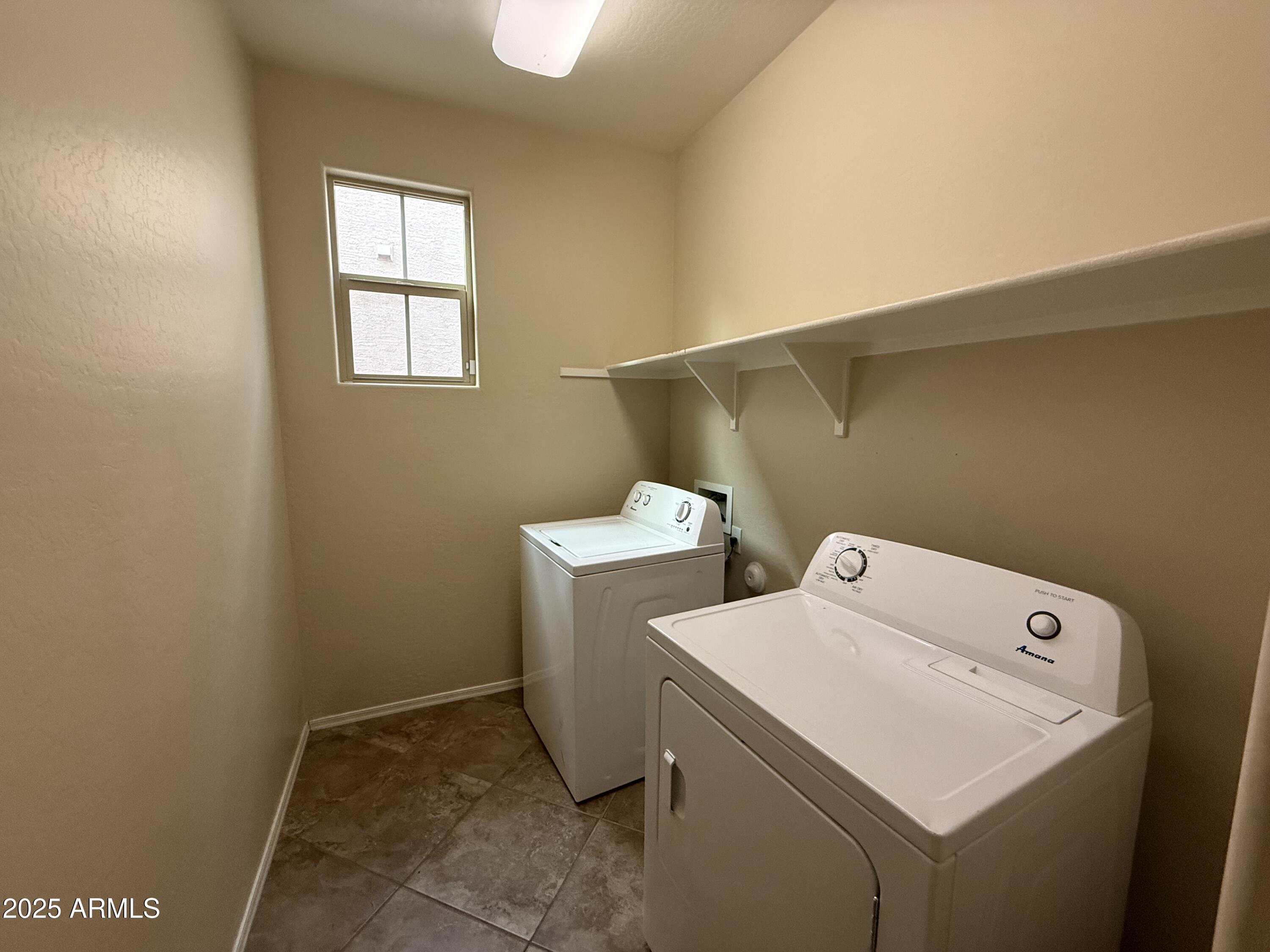 2646 North 73rd Drive Phoenix, AZ 85035 - Photo 8 of 24 IMG_1924