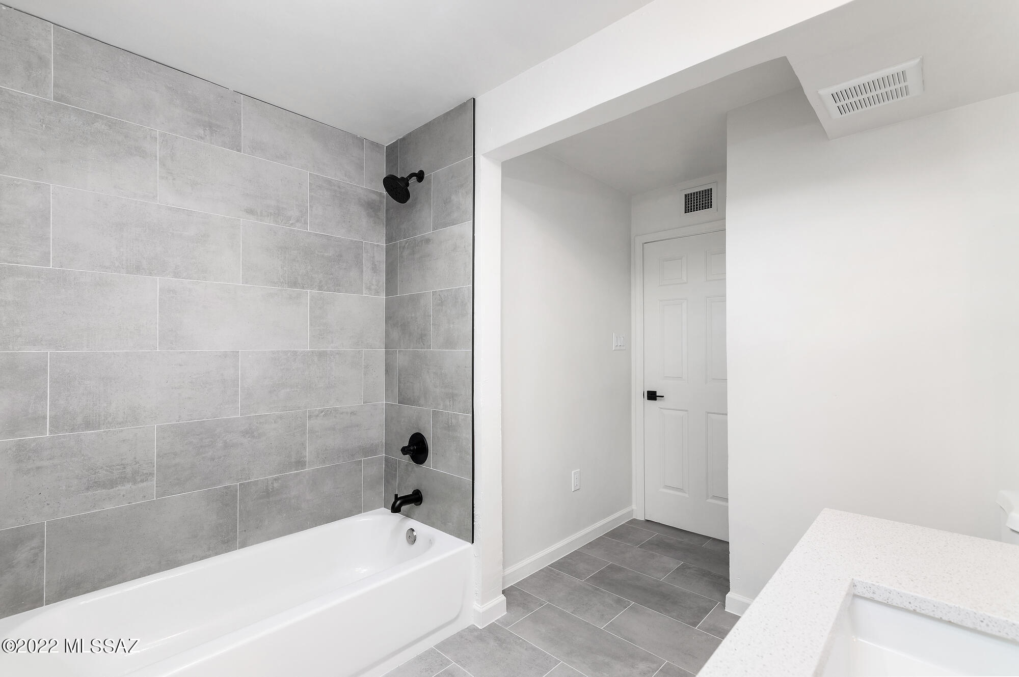 851 West Roller Coaster Road Tucson, AZ 85704 - Photo 20 of 41 Gallery Image 20