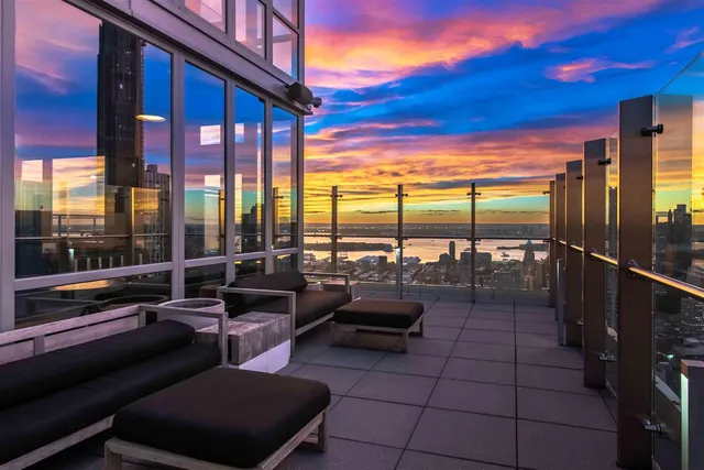 $6,854 | 333 Schermerhorn Street, Unit PH50E | Downtown Brooklyn