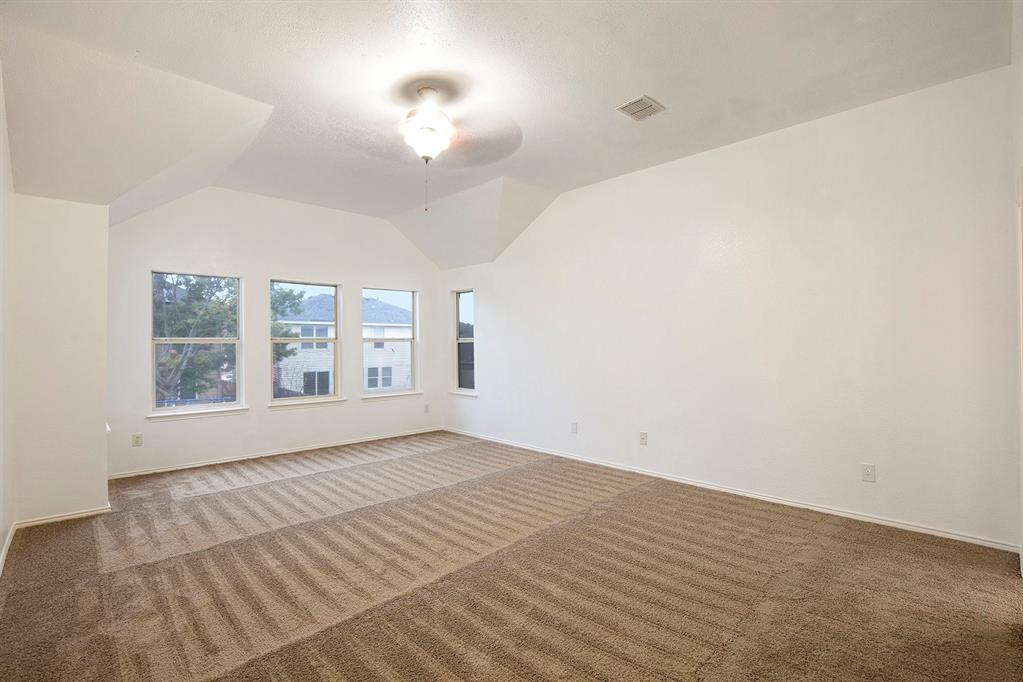 4800 Sleepy Ridge Circle Fort Worth, TX 76133 - Photo 26 of 40 a view of an empty room with a window